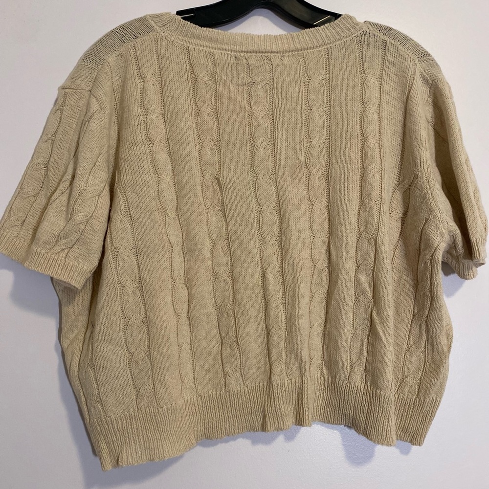Cropped button up knitted short sleeve - Picture 3 of 3